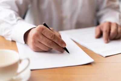 دورة الصياغة القانونية للمذكرات والعقود